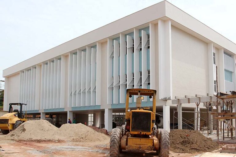 Macaé colhe os frutos de décadas de investimento no ensino superior e amplia Cidade Universitária para preparar o futuro