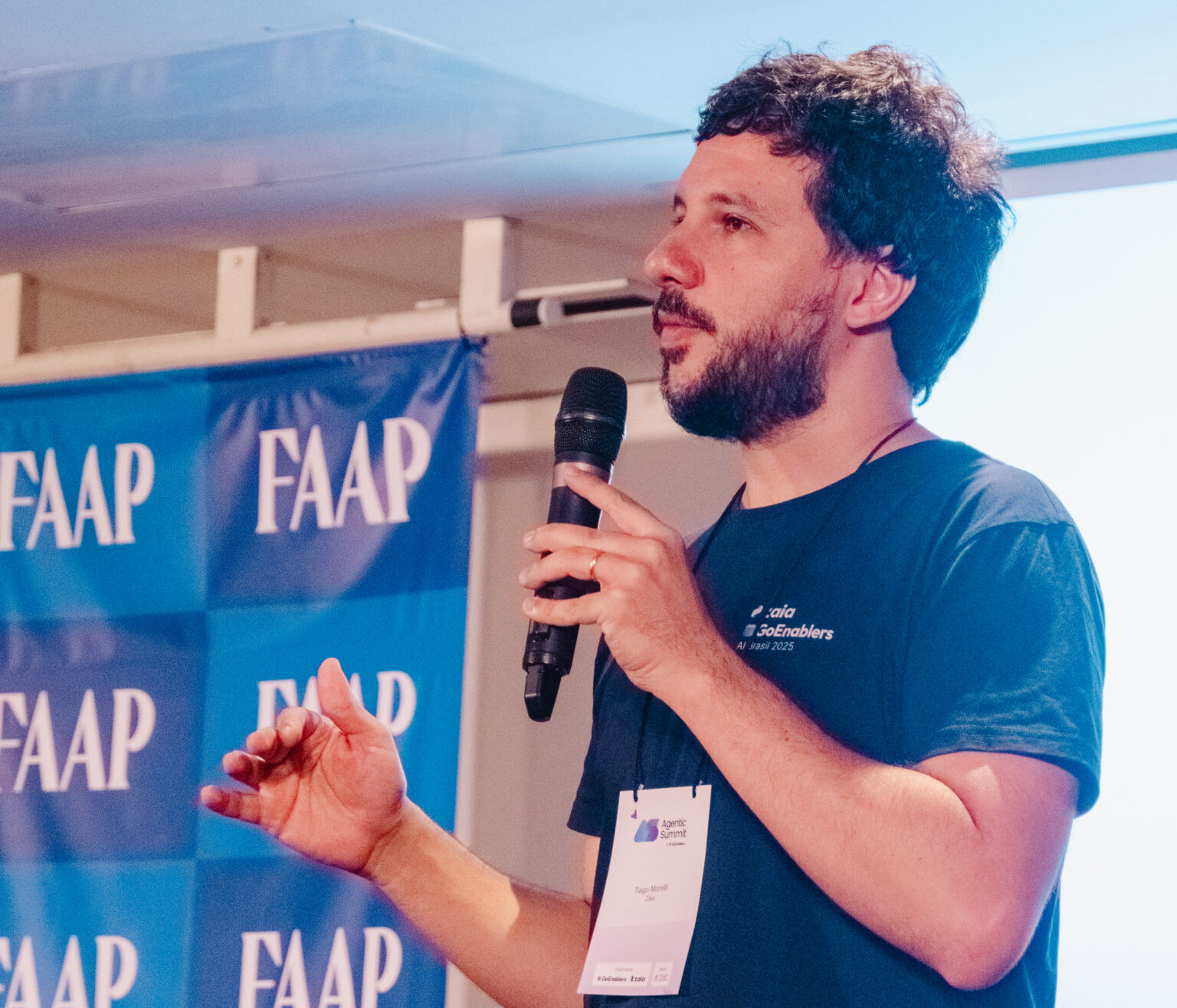 Por que 95% dos projetos de IA falham e o que as empresas que geram valor estão fazendo diferente